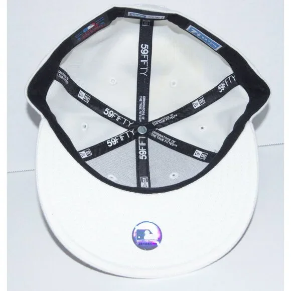 Boston Red Sox Cap - Picture 8 of 9